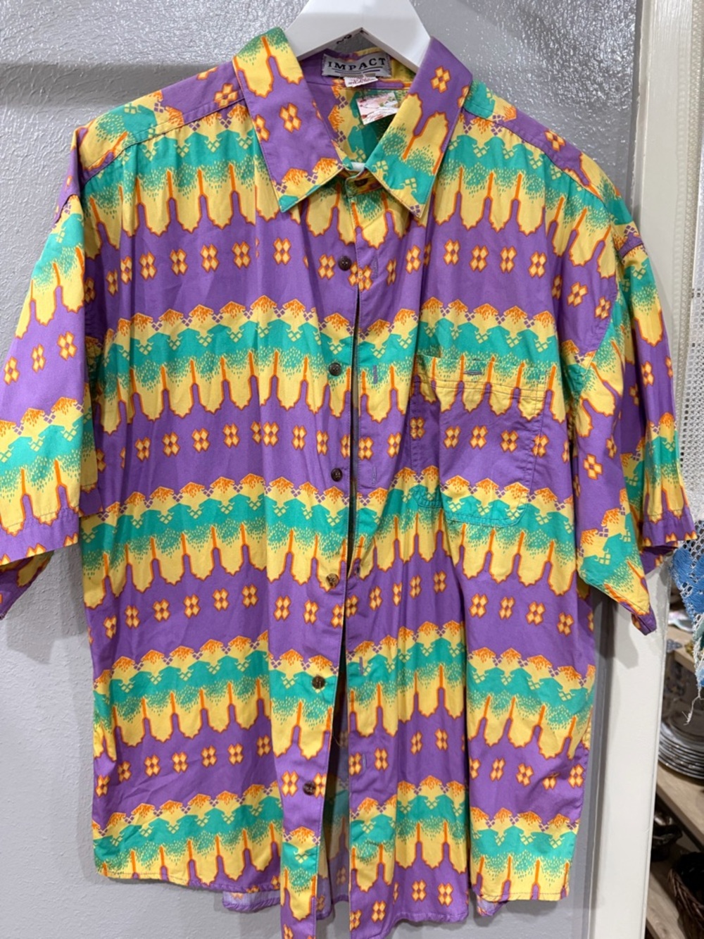 Impact Men's Purple & Yellow Patterned Short-Sleeve Shirt